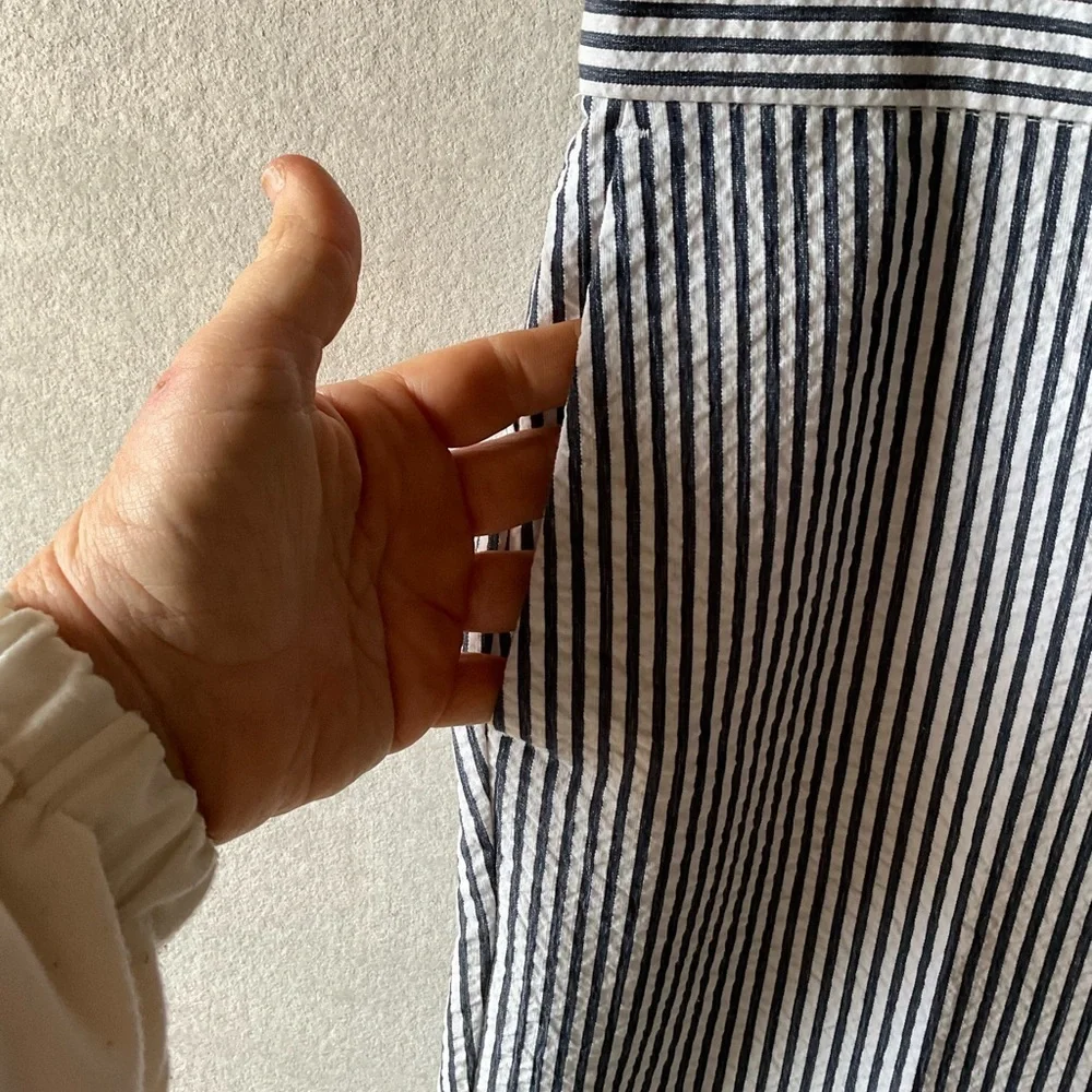 Zara pants. Navy blue and white. NWT. Size XL